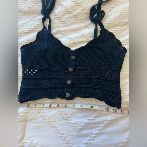 BCBGeneration Crochet Cropped Spaghetti Tie Strap Tank Top Pullover Black Size S - Picture 10 of 12